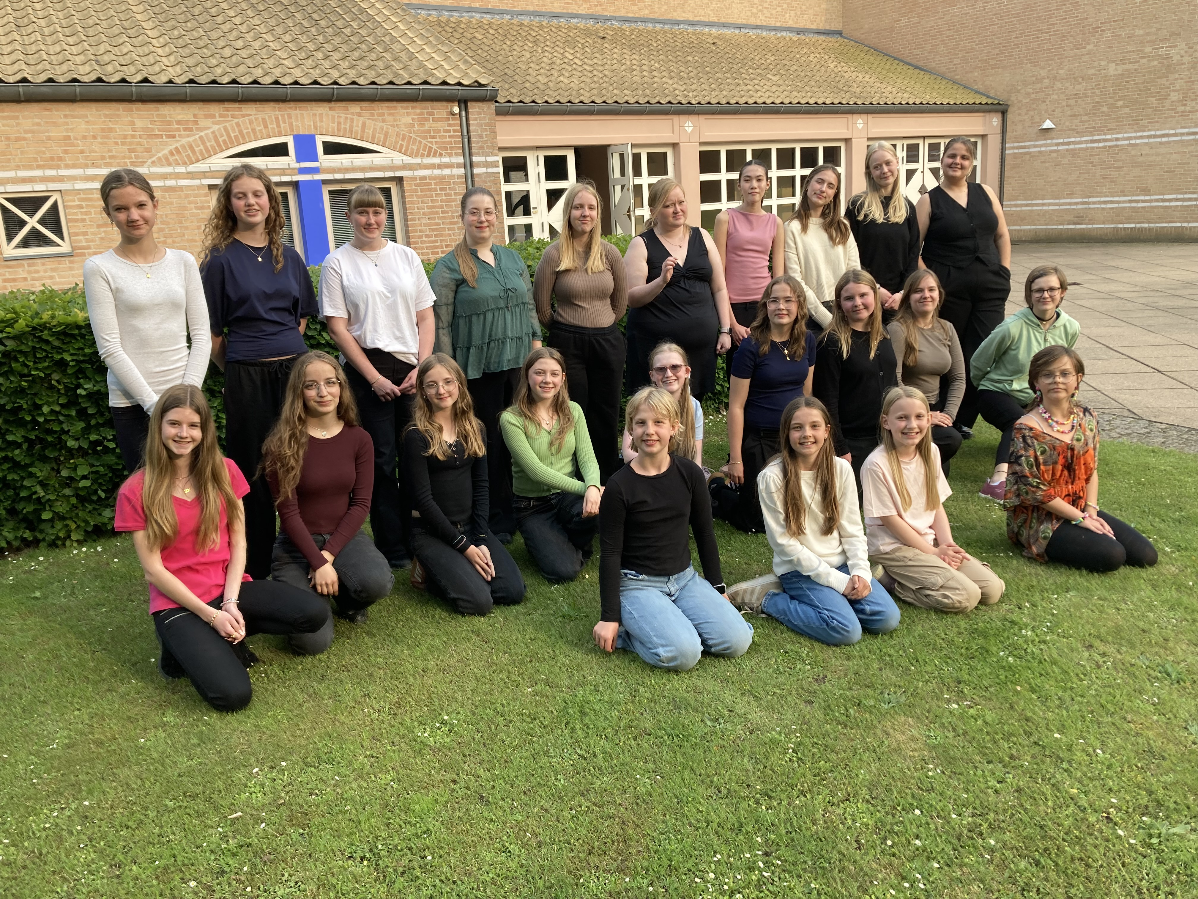 Forårskoncert med Nørrevangskirkens Pigekor i Enghøj Kirke