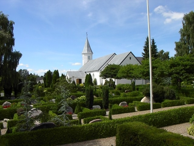 Morgensang og fortælling i Them Kirke