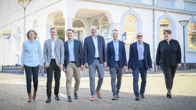 EDC: 4,4 ud af 5 stjerner på TrustPilot!