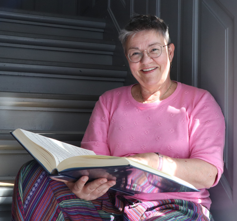 Fællessang med Sisse Skovbakke på Lemvig Bibliotek