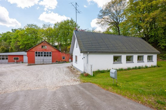 Hemvej 20 er til salg for kun 475.000 kr.: Se de billigste boliger til salg i Mariager her