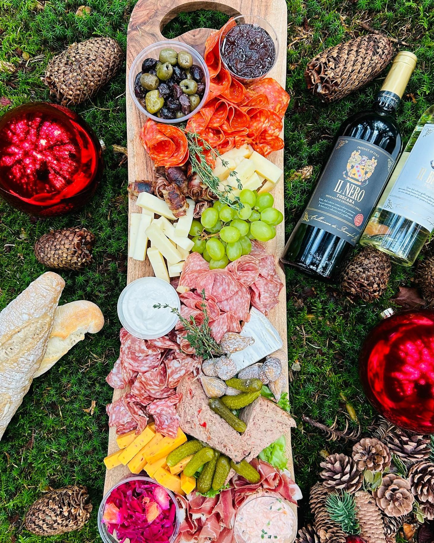 Jule tapasnyhed fra Fredericia Vinhandel: 1 flaske vin pr. 2 kuverter hele julen