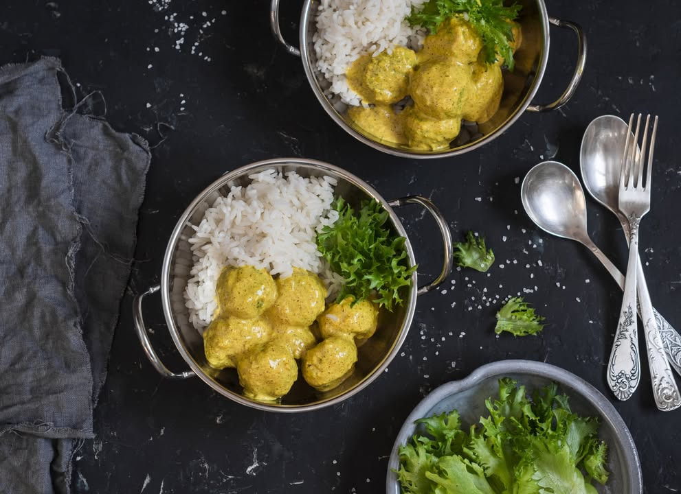 Frederiksberg Kødforsyning tilbyder klassisk boller i karry som dagens ret onsdag