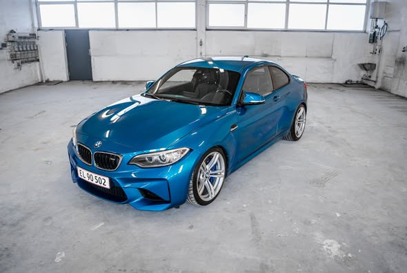 RAVN-Detailing giver BMW M2 polering og 7 års keramisk beskyttelse