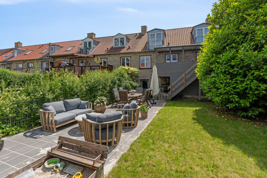 Få skønne rammer i dette rummelige rækkehus ved Rebæk Søpark