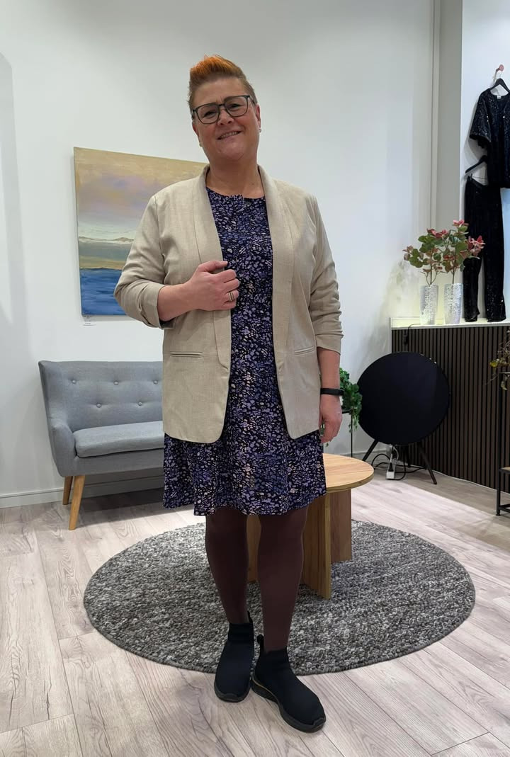 Only Curves præsenterer nye farver og styles i butikken