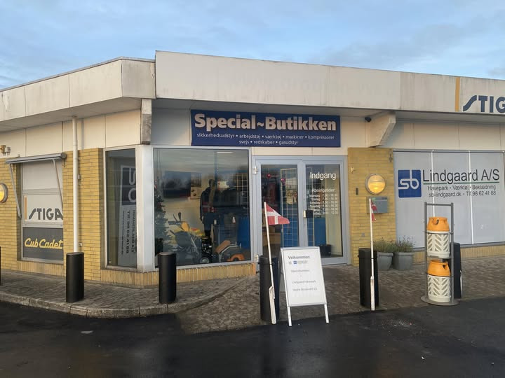 SB Lindgaard A/S inviterer til Black Friday med smagsprøver og hygge