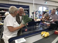 Frivillige pakkede varer og satte fokus på en vigtig sag