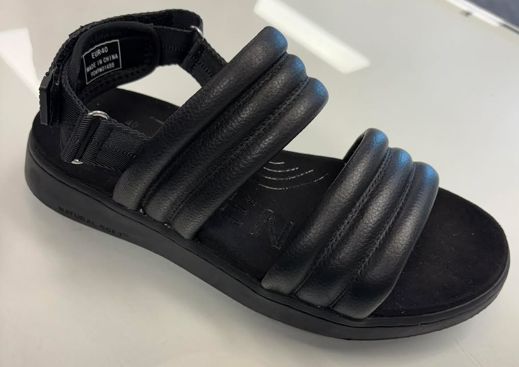 Rosengreen tilbyder stor rabat på Woden sandal str. 40