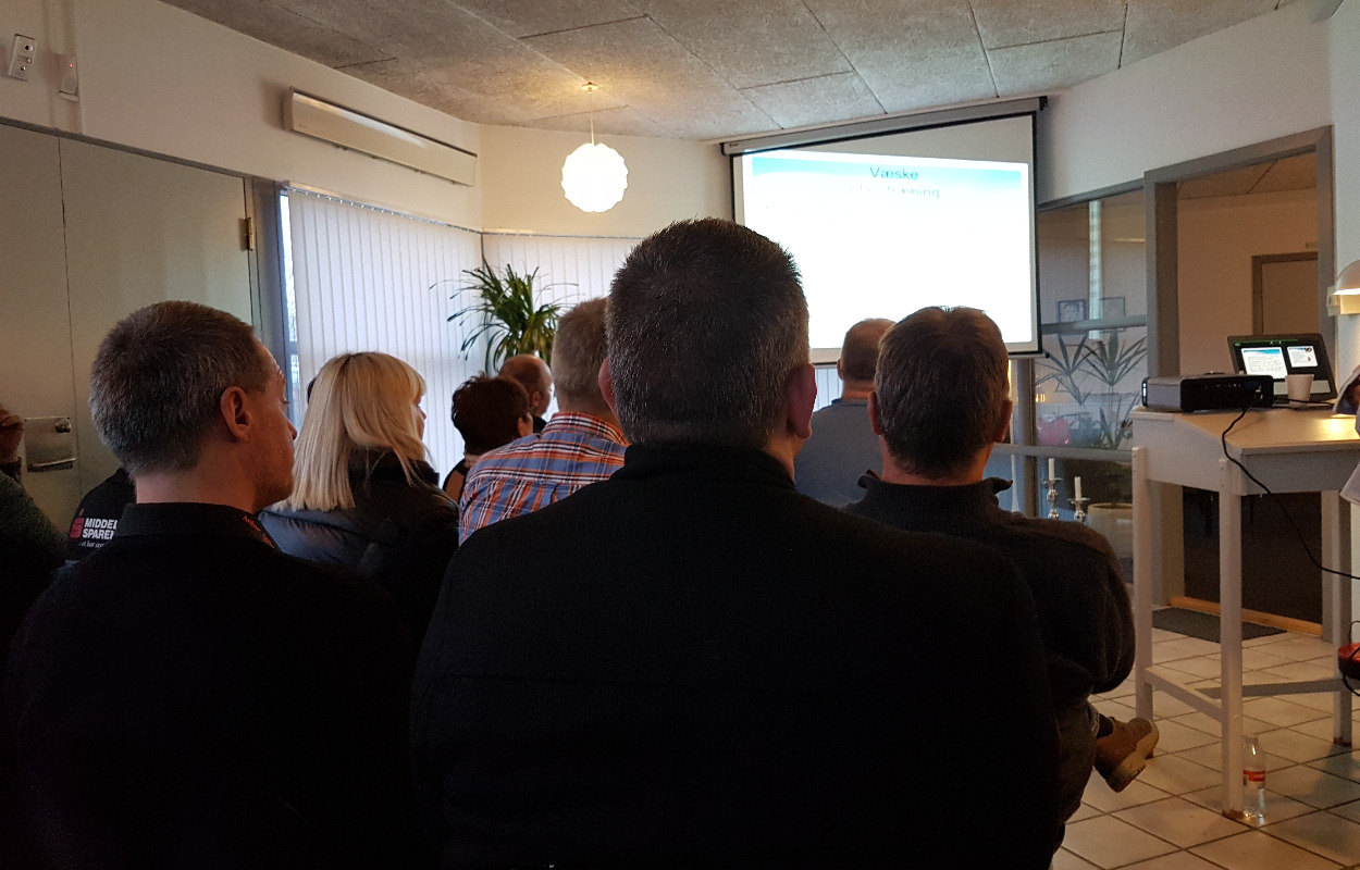 Begravelsesforretningen Hornsleth's Eftf.: "Kom og besøg os!"