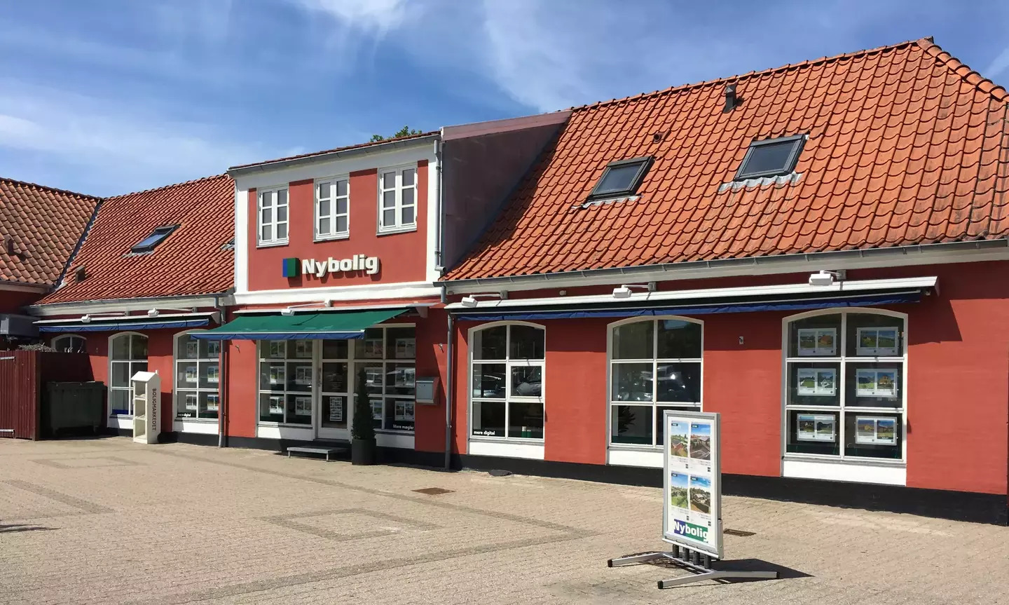 Nybolig Sæby: Ejendomsmægleren med perfekt vurdering fra sælgere i Sæby!