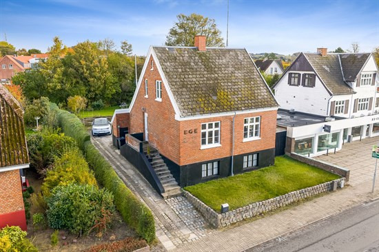 Vestergade 83 og 1 anden boliger er kommet til salg denne uge i Middelfart - se boligerne her.