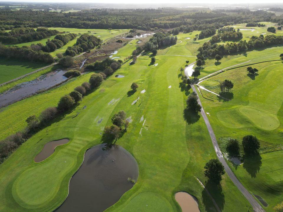 Breinholtgård Golf Klub: Baner åbner igen i morgen, men begrænset kørselsmulighed