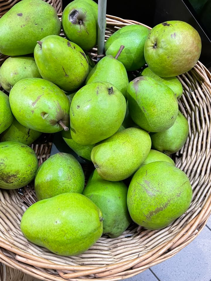 Weekendtilbud på flotte danske Lucas pærer hos Spar Fårup