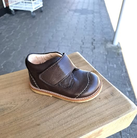 Elling Sko tilbyder stor rabat på Angulus begyndersko med velcro