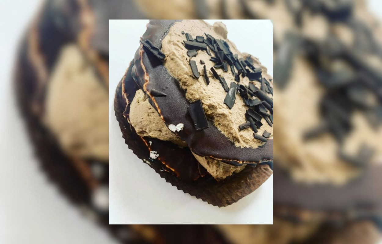 Fredagsforkælelse med forårslagkager til spotpris hos Vennelyst Bageri