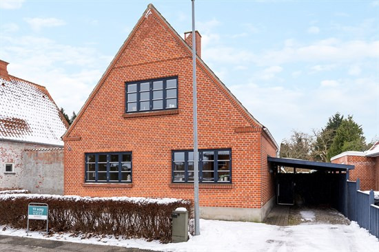 Lavendelvej 21 og 1 anden boliger er kommet til salg denne uge i Nakskov - se boligerne her.