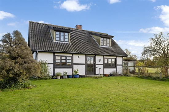 Barupvejen 38 er til salg for kun 1.045.000 kr.: Se de billigste boliger til salg i Karise her