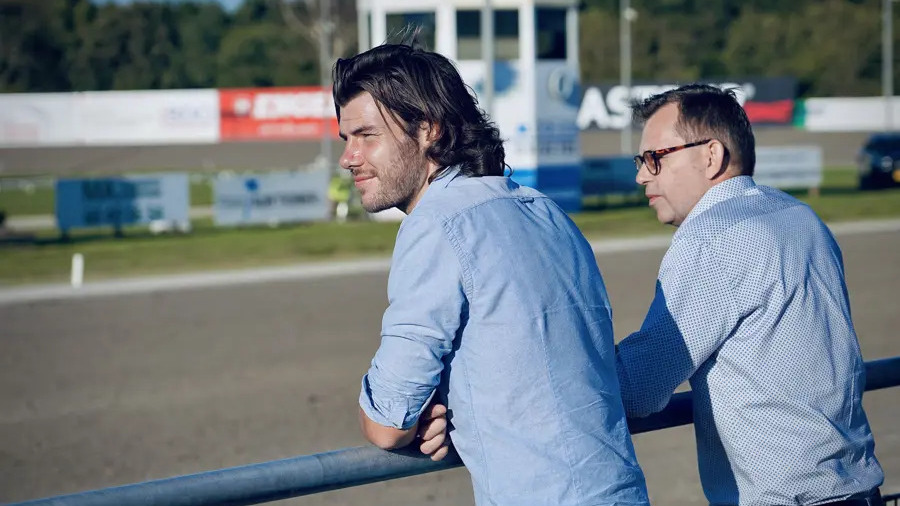 Oplev spænding til lørdagstrav d. 31. maj på BioCirc Trav Arena Skive