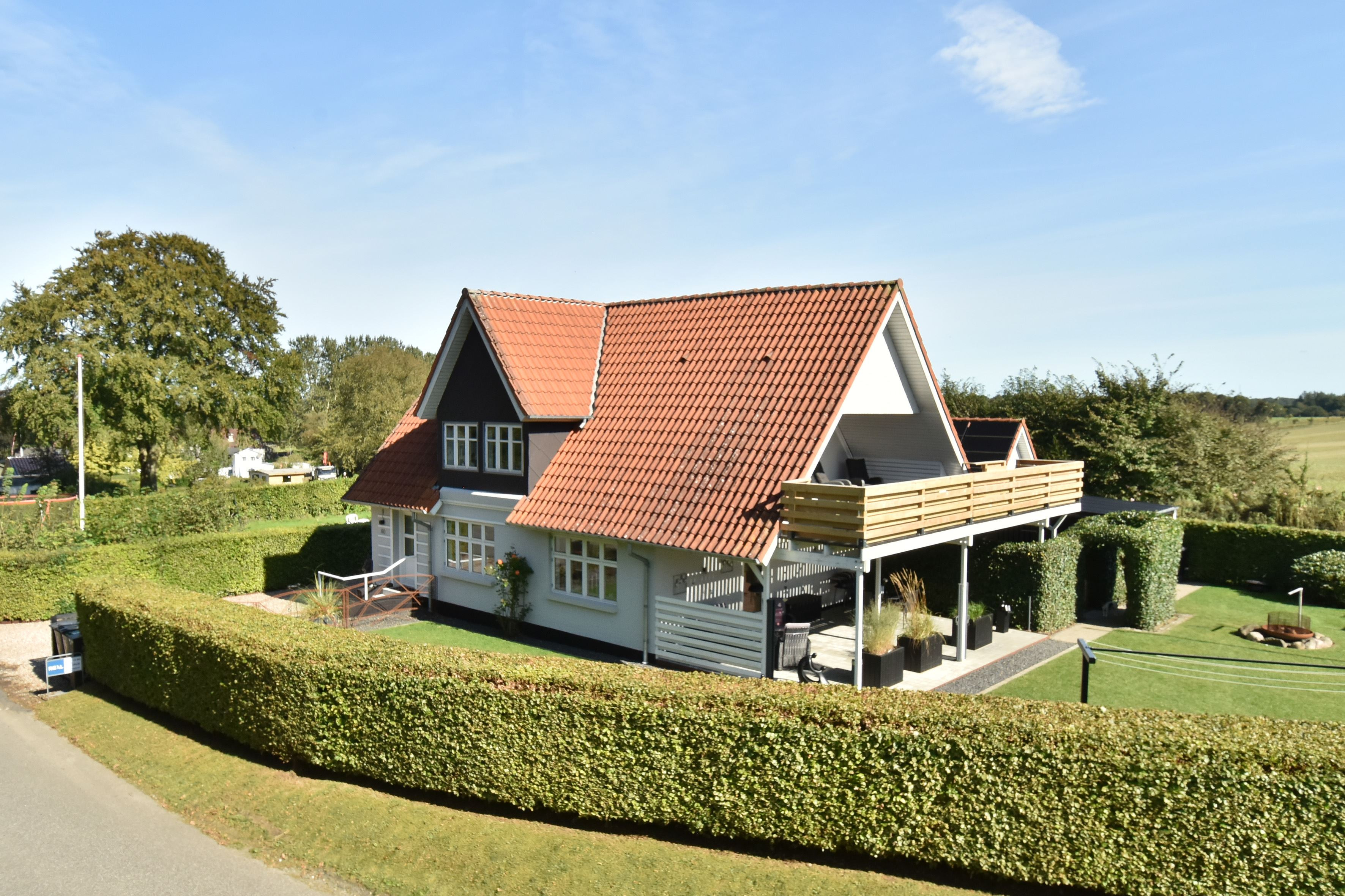 For 1,8  mio. kroner kan du nu få Åstvej 60, Lindeballe - Se priserne på de dyreste boliger til salg i Gadbjerg