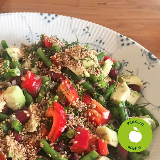 Fit&Sund Risskov deler opskrift på nem bønnesalat