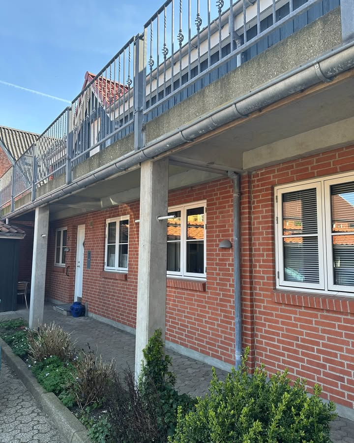 Home Hjørring tilbyder centralt beliggende andelsbolig i Hjørring 