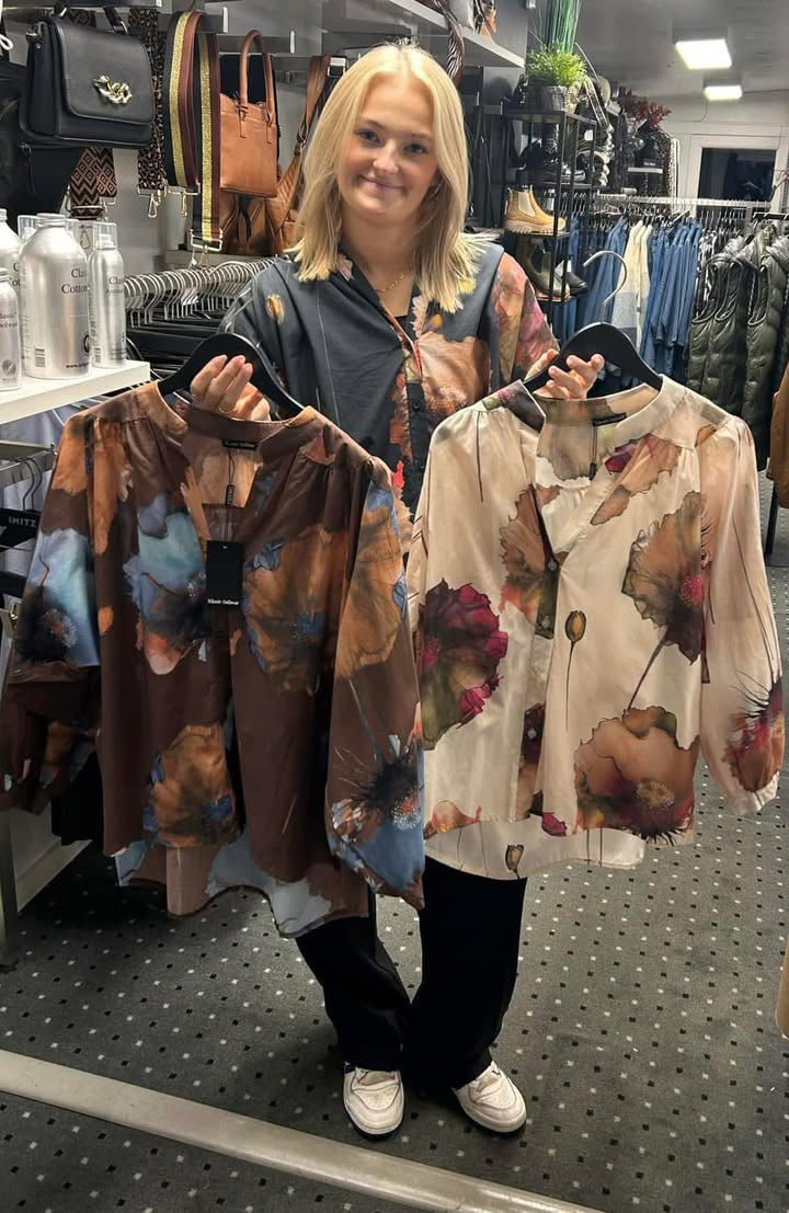 Rosengreen tilbyder smart bomuldsskjorte fra Black Colour til nedsat pris