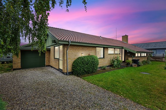 Baldersbækvej 43 og 4 andre boliger er kommet til salg denne uge i Ishøj - se boligerne her.