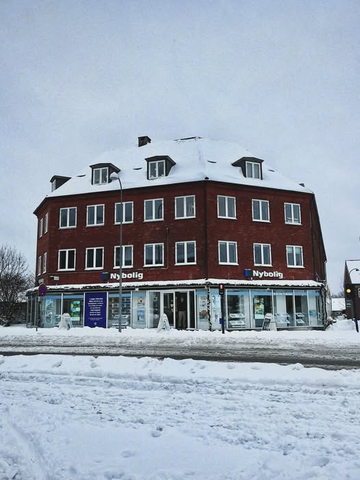 Nybolig Hvidovre byder på kaffe og lokal service i weekenden