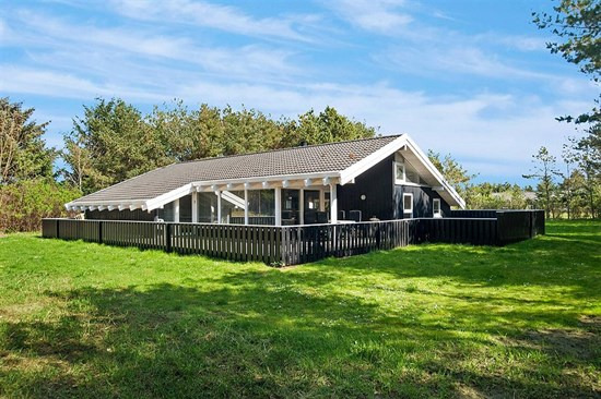 Østersøvej 36 og 9 andre boliger er kommet til salg denne uge i Hjørring - se boligerne her.