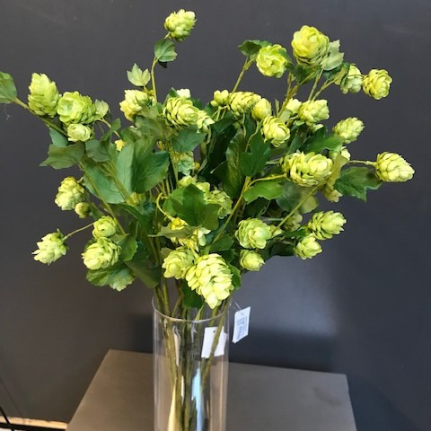 Hilmars ApS præsenterer nye kunstige blomsterstilke i butikken og online