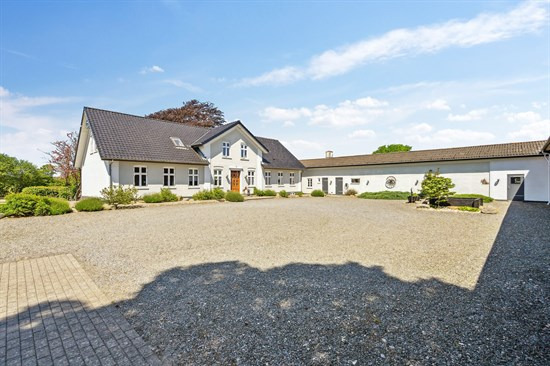 Top 6 over dyreste boliger til salg i Glamsbjerg. Priser op til 8.500.000 kr