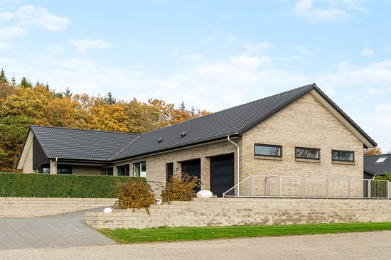 Er Skovlunden 64 i Løgstrup drømmehjemmet? Se de dyreste boliger til salg nu for op til 3.495.000 kr