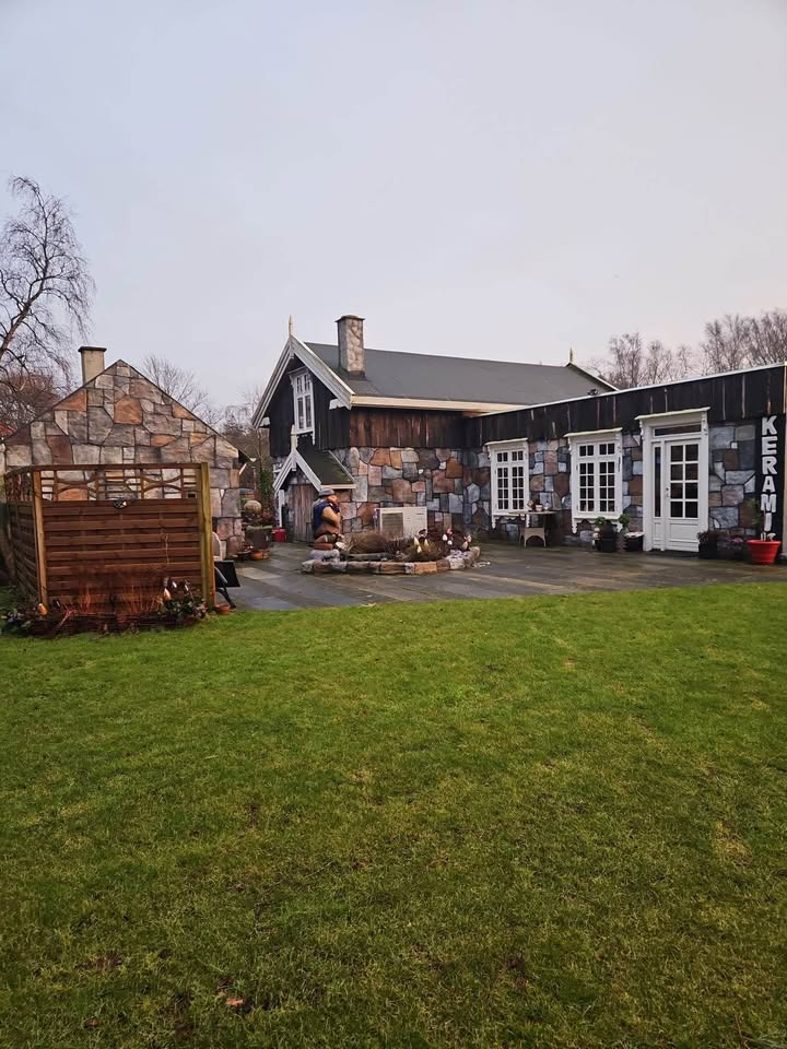 Skjoldmø Keramik inviterer til kunst- og kulturmarked i Frederikshavn maj 2025