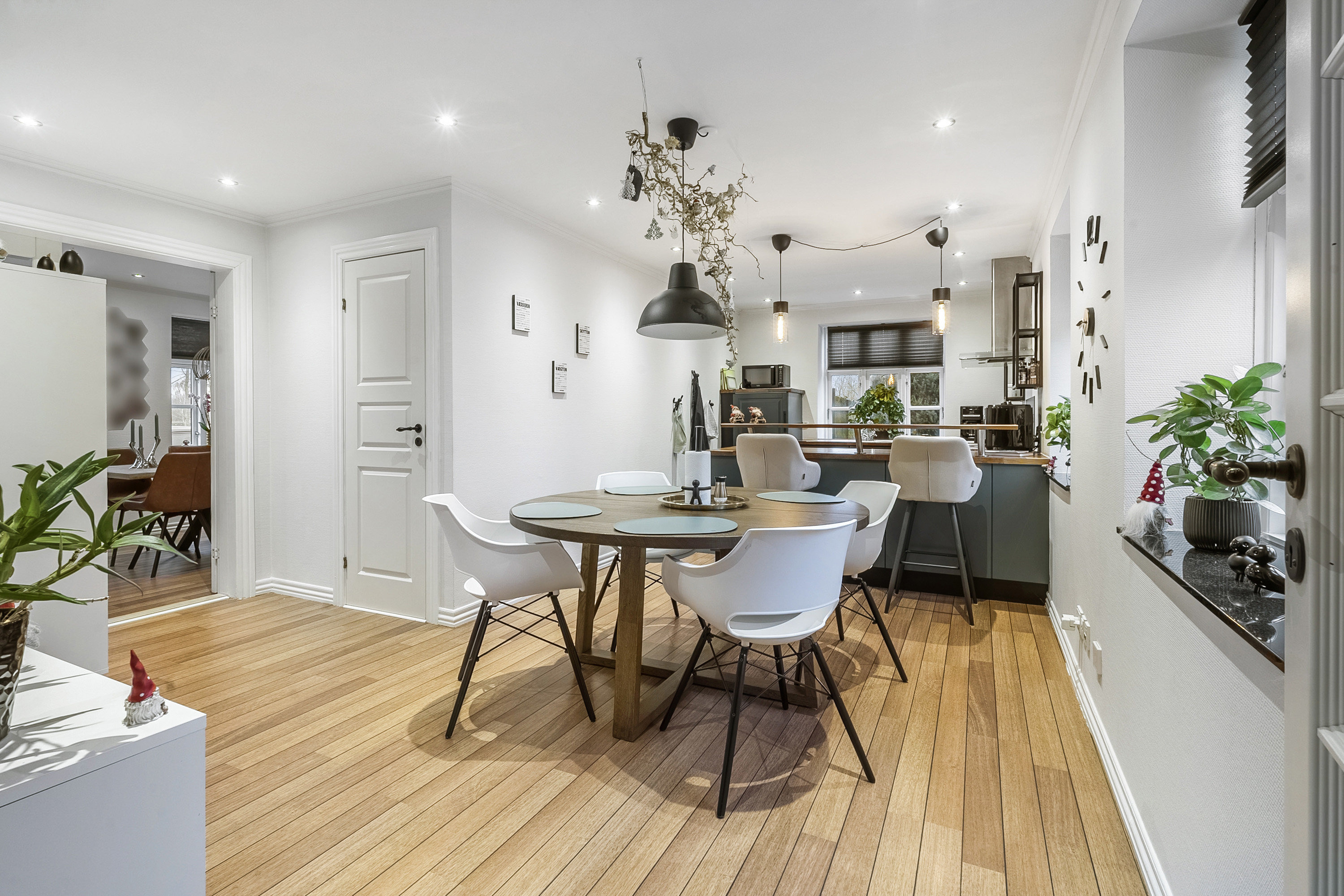 Assensvej 51 og 1 anden boliger er kommet til salg denne uge i Ørbæk - se boligerne her.