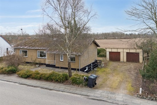 Hveddevej 31 er til salg for kun 295.000 kr.: Se de billigste boliger til salg i Kibæk her