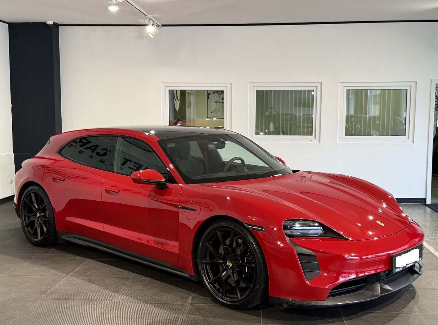 Biler netop sat til salg i Løsning