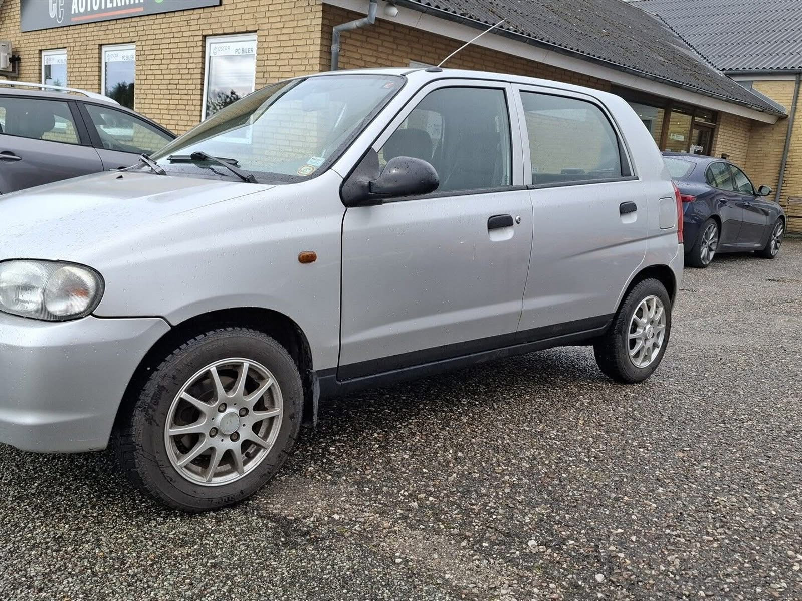 P.C. BILER ApS: Suzuki Alto søger ny ejer denne lørdag