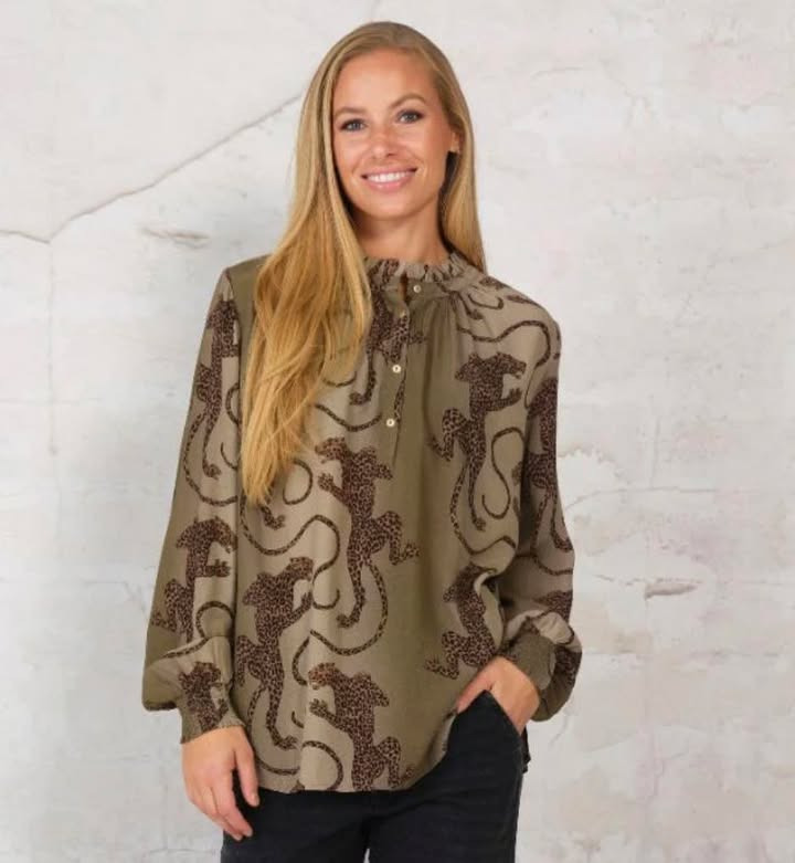 Rosengreen tilbyder stor besparelse på smart bluse fra Prepair