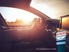 Bestil airconditionservice hos Auto Teknik A/S og hold bilen kølig i august