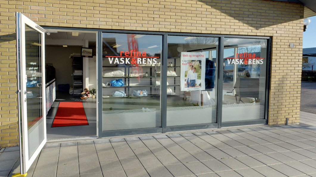 Refina Vask og Rens, en ren tradition: Fra parcelhus til lokal institution