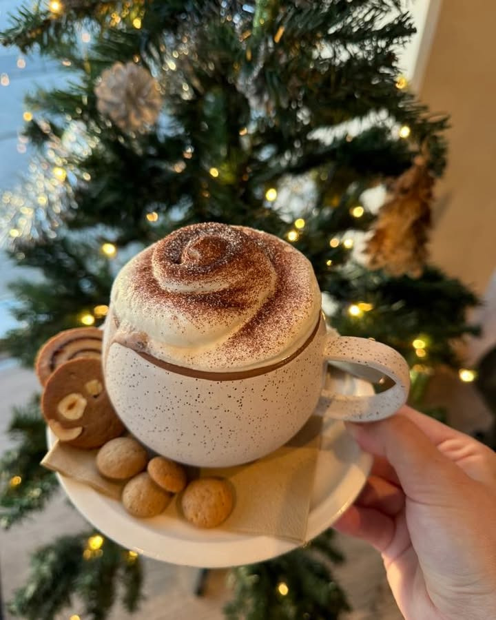 Café Bryggen klar med julekaffe til en hyggestund efter gavejagten