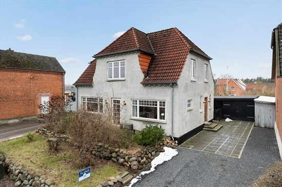 Drømmer du om luksus? For 4.795.000 kr er Frederiksbergvej 18 kommet til salg - Se den og de dyreste boliger til salg her