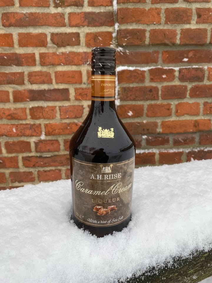 Pedersborg Vin starter januar-udsalg med A.H. Riise Cream Likør til nedsat pris