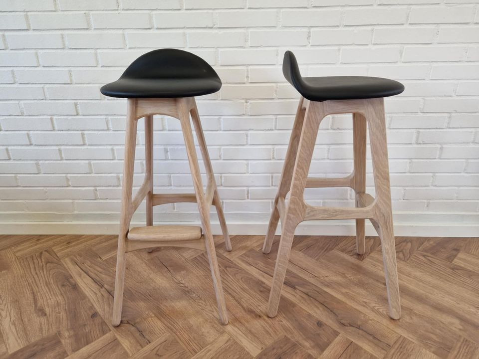 Hovelind Møbler tilbyder særtilbud på udgåede Findahl Buch barstole og barborde i Thisted