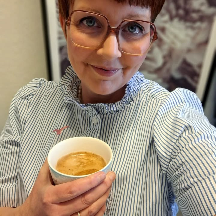 Fredagshilsen fra Lux By Jakobsen: Forkæl dig selv med nyheder fra NÜMPH og PURE BY NAT i butikken indtil kl. 17.00