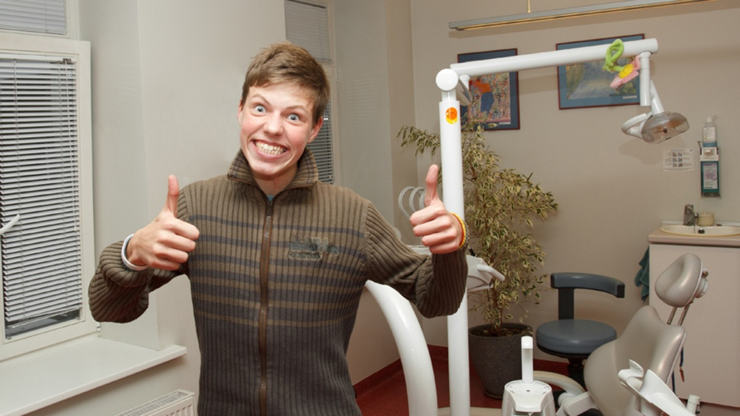 Markant forbedring i tandsundheden for Holstebros unge gennem forebyggende indsats