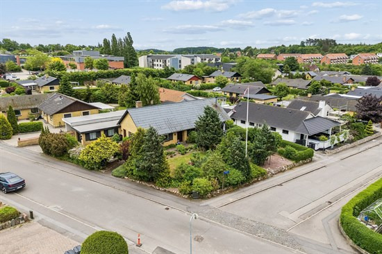 Kjærvej 24 og 4 andre boliger er kommet til salg denne uge i Næstved - se boligerne her.