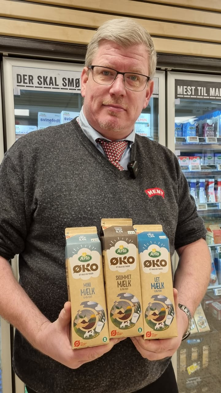 Meny Klarup annoncerer mælketilbud hver onsdag og torsdag