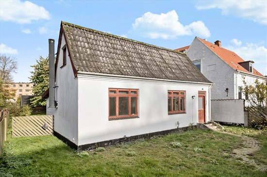 1,9  mio. kroner koster Vordingborg Landevej 25 - se hvad der ellers er til salg i Næstved Kommune